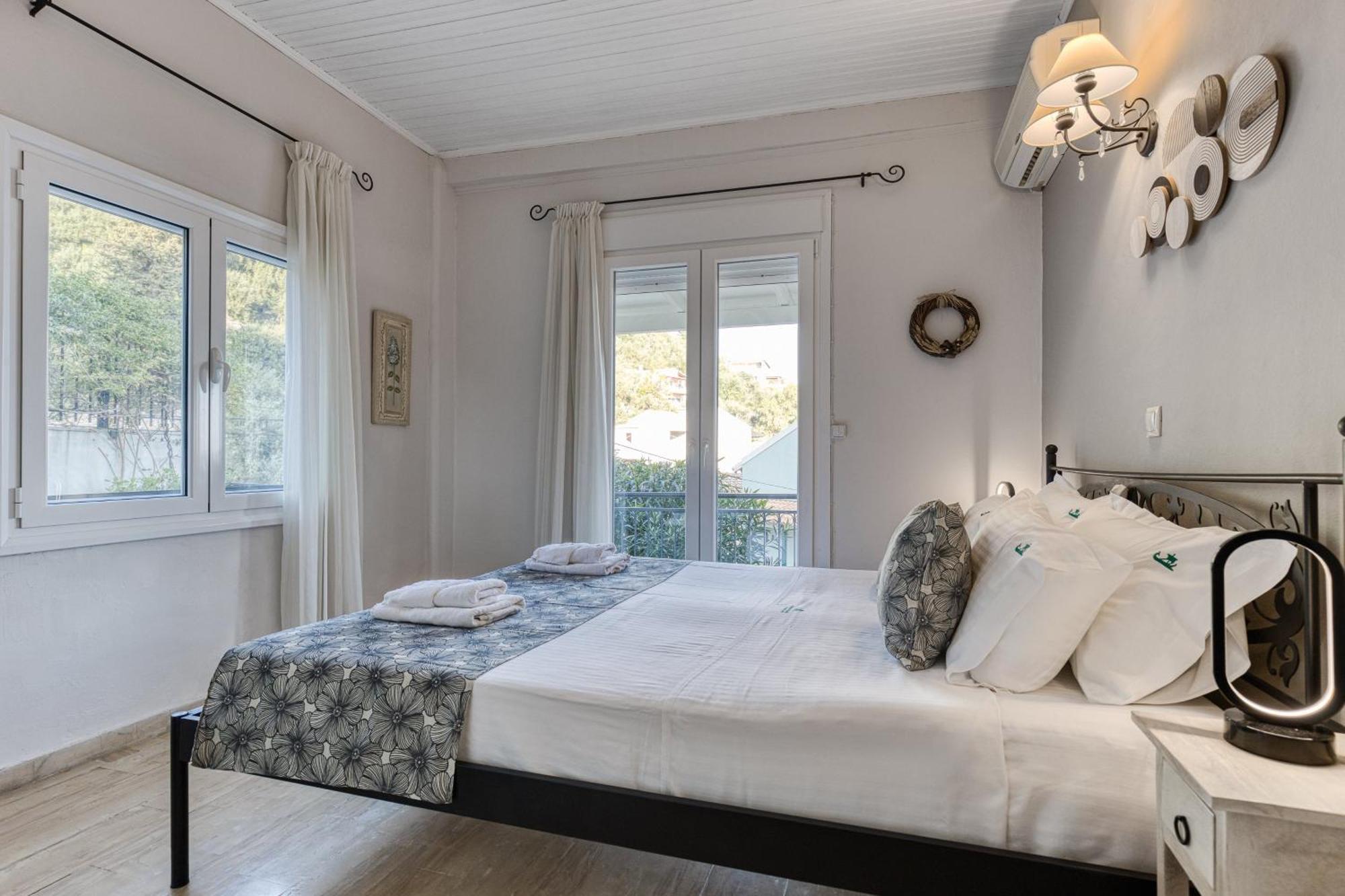 Villa Angeliki By Tsiolis Family Katávolos Dış mekan fotoğraf