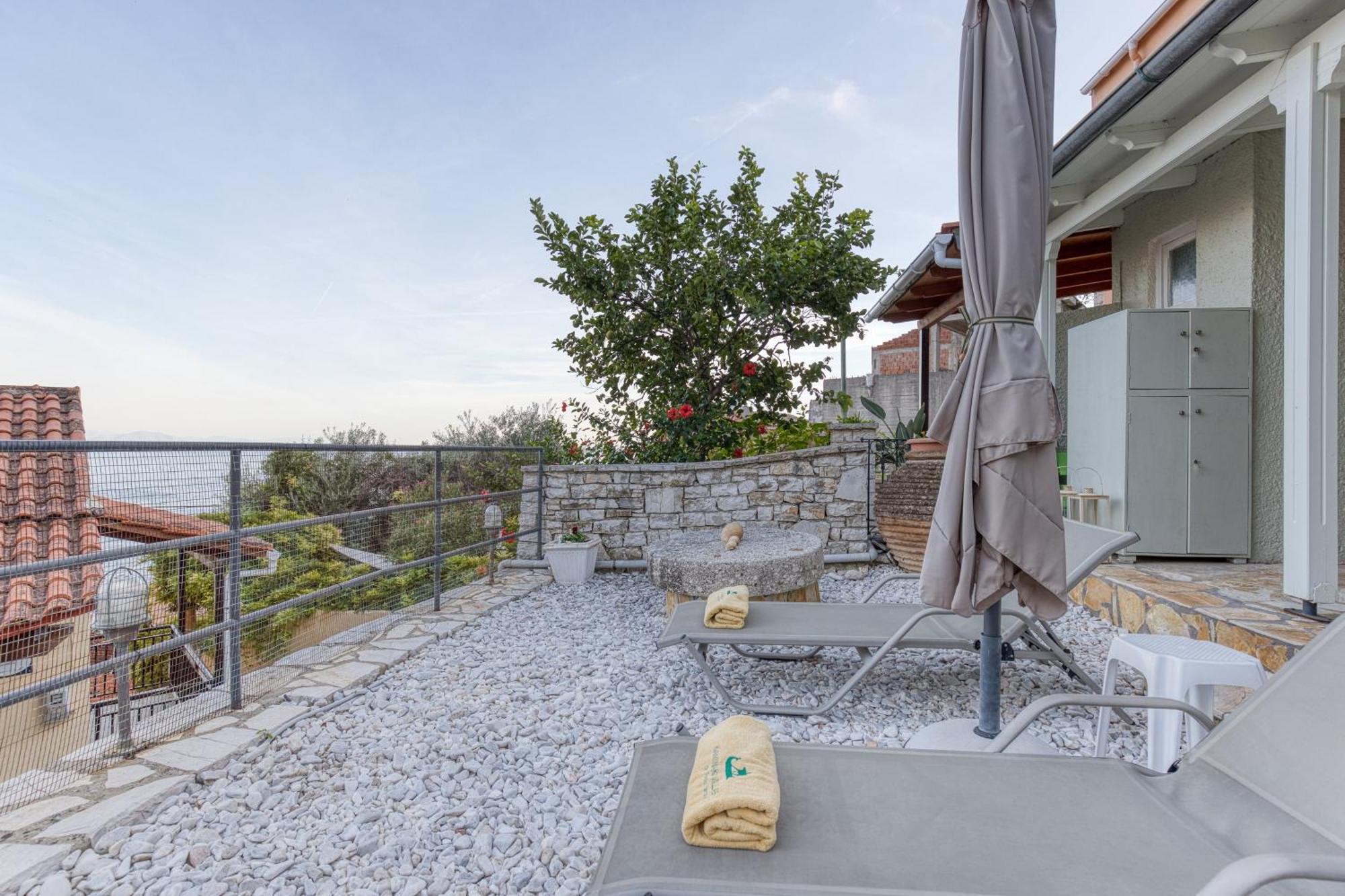 Villa Angeliki By Tsiolis Family Katávolos Dış mekan fotoğraf